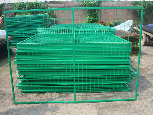 邊框<a href=http://www.sweetlakecakes.com target=_blank class=infotextkey><a href=http://www.sweetlakecakes.com target=_blank class=infotextkey>護欄</a>網(wǎng)</a>