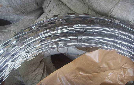 鋁合金護(hù)欄多少錢1米批發(fā)價格