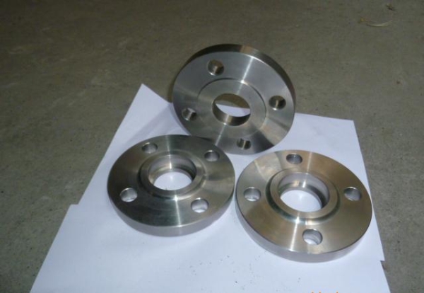 Socket flange